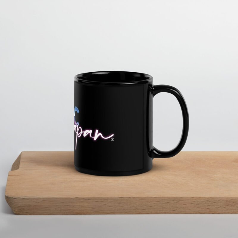 black glossy mug black 11 oz handle on right 65bd62e00c5c1 Mug brillant noir Iconic Japan